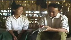 புசிலிக்கிங்கில் ஆசிய கவர்ச்சியான லெஸ்பியன்கள்