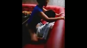 ஃபிஸ்டிங் டீன் ஃபேஷியல்